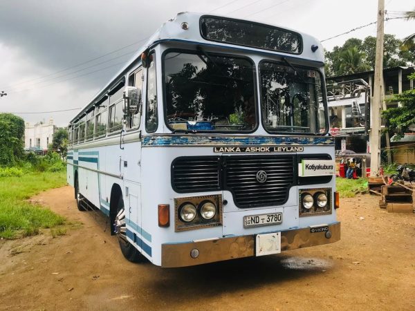 2018 Ashok Leyland Bus for sale in Kandy - Image 2