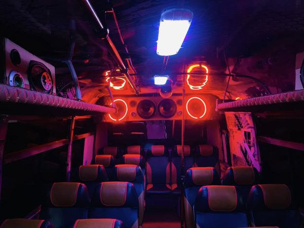 Sudu Kumari - Special Hiring Bus - Image 2